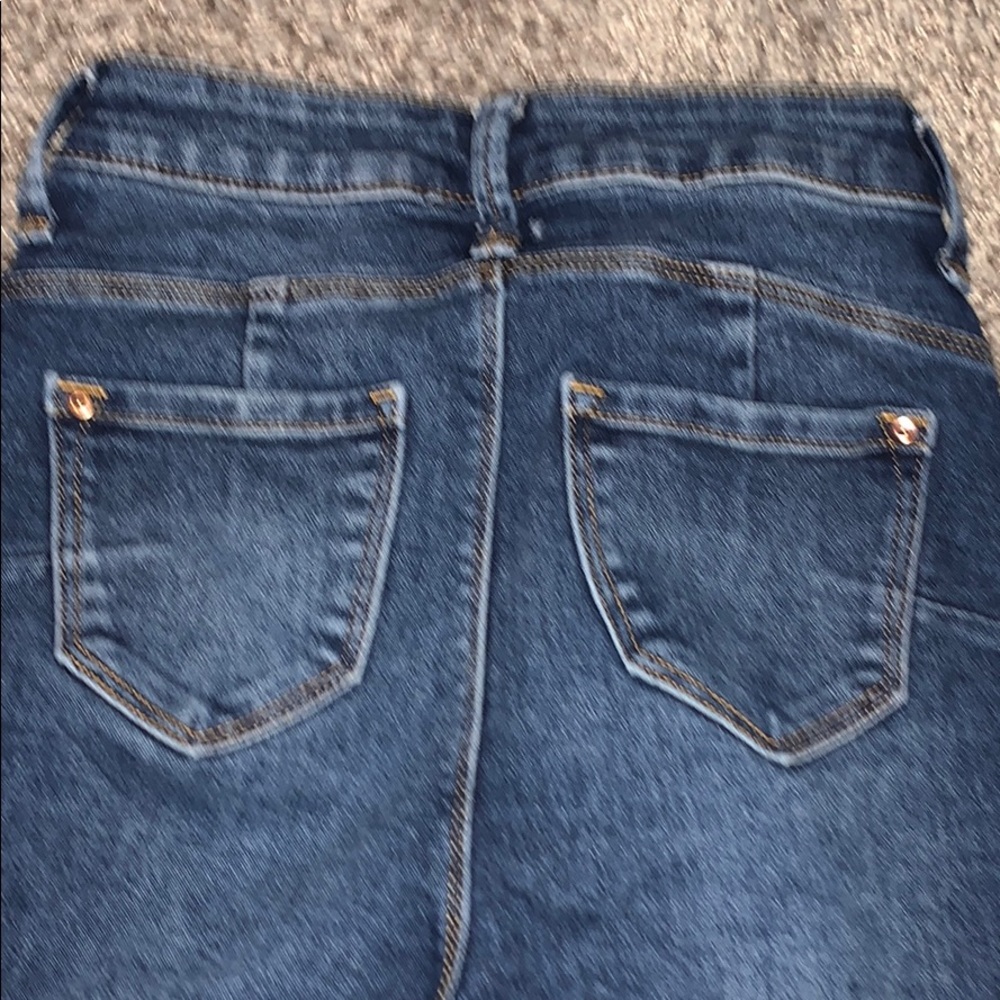 Jeans - Picture 3 of 3
